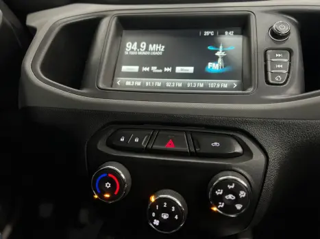 CHEVROLET Onix Hatch 1.4 4P FLEX LT, Foto 7