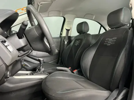 CHEVROLET Onix Hatch 1.4 4P FLEX LT, Foto 9