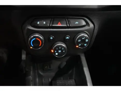 CHEVROLET Onix Hatch 1.4 4P FLEX LTZ AUTOM�TICO, Foto 9