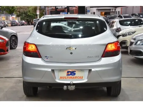 CHEVROLET Onix Hatch 1.4 4P FLEX LTZ AUTOM�TICO, Foto 14