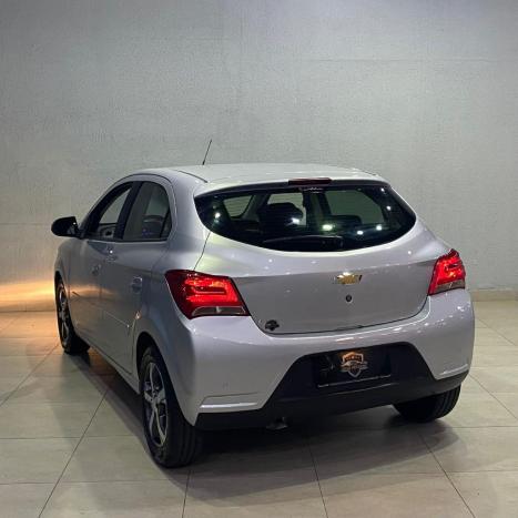 CHEVROLET Onix Hatch 1.4 4P FLEX LTZ AUTOM�TICO, Foto 2