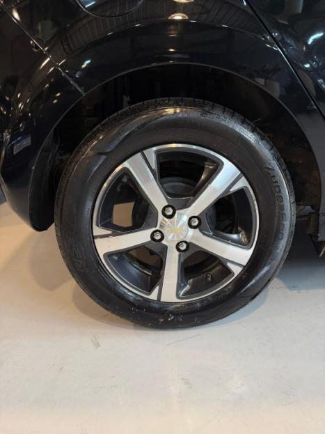 CHEVROLET Onix Hatch 1.4 4P FLEX LTZ AUTOM�TICO, Foto 3