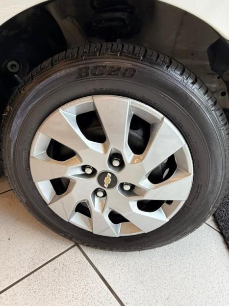 CHEVROLET Onix Hatch 1.0 4P FLEX JOY, Foto 4