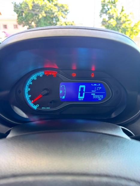 CHEVROLET Onix Hatch 1.4 4P FLEX LTZ, Foto 8