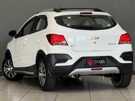 CHEVROLET Onix Hatch 1.4 4P FLEX ACTIV AUTOM�TICO, Foto 13