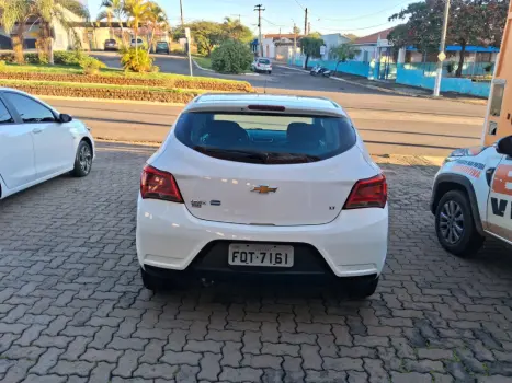 CHEVROLET Onix Hatch 1.0 12V 4P FLEX LT, Foto 5