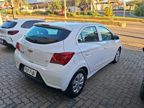 CHEVROLET Onix Hatch 1.0 12V 4P FLEX LT, Foto 6