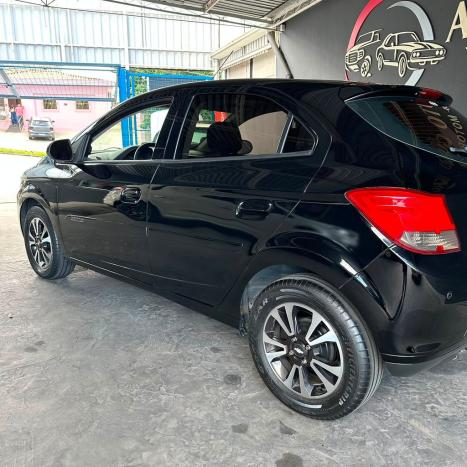CHEVROLET Onix Hatch 1.4 4P FLEX LTZ AUTOM�TICO, Foto 18