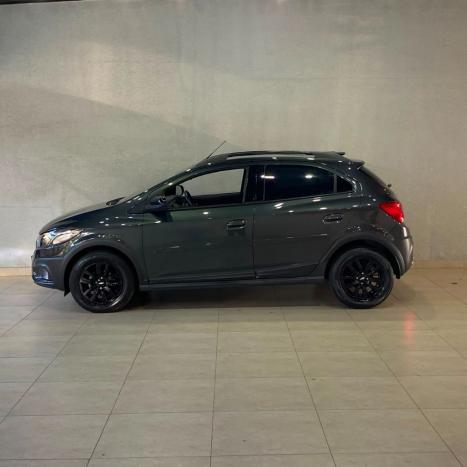 CHEVROLET Onix Hatch 1.4 4P FLEX ACTIV, Foto 5