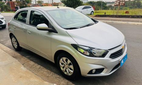CHEVROLET Onix Hatch 1.0 4P FLEX LT, Foto 2