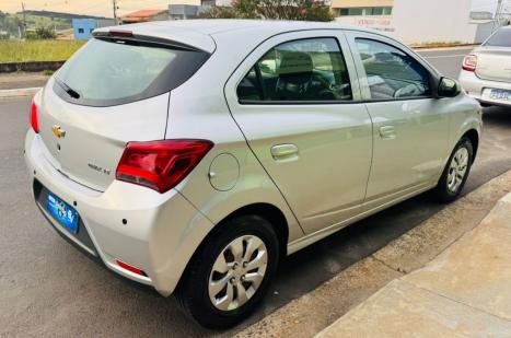 CHEVROLET Onix Hatch 1.0 4P FLEX LT, Foto 5