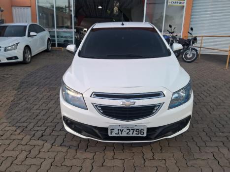CHEVROLET Onix Hatch 1.4 4P FLEX LT, Foto 2