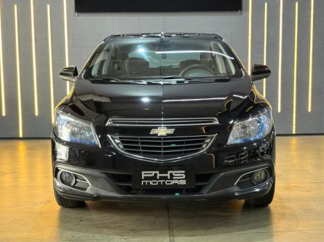 CHEVROLET Onix Hatch 1.4 4P FLEX LT, Foto 2