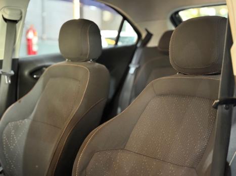 CHEVROLET Onix Hatch 1.4 4P FLEX LT, Foto 8