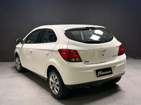 CHEVROLET Onix Hatch 1.4 4P FLEX LT, Foto 2