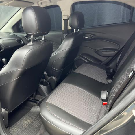 CHEVROLET Onix Hatch 1.4 4P FLEX LTZ, Foto 4