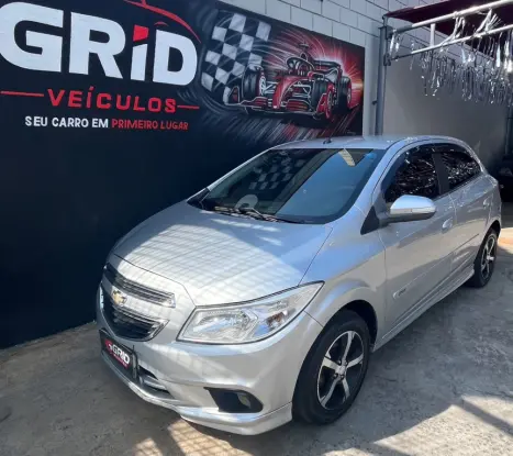 CHEVROLET Onix Hatch 1.0 4P FLEX LS, Foto 2