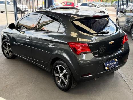 CHEVROLET Onix Hatch 1.4 4P FLEX LTZ AUTOMÁTICO, Foto 3