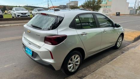 CHEVROLET Onix Hatch 1.0 12V 4P FLEX LT TURBO AUTOMÁTICO, Foto 4