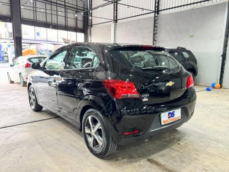 CHEVROLET Onix Hatch 1.4 4P FLEX LTZ, Foto 2