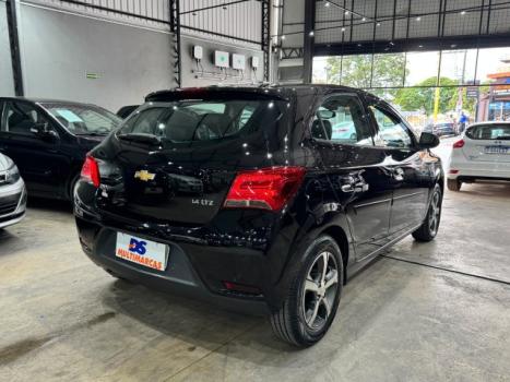 CHEVROLET Onix Hatch 1.4 4P FLEX LTZ, Foto 13