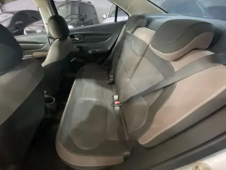 CHEVROLET Prisma 1.4 4P LT FLEX AUTOMÁTICO, Foto 4 CHEVROLET Prisma 1.4 4P LT FLEX AUTOMÁTICO, Foto 4