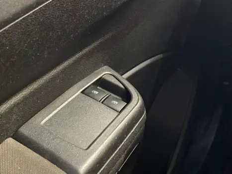 CHEVROLET Prisma 1.4 4P LT FLEX AUTOMÁTICO, Foto 7 CHEVROLET Prisma 1.4 4P LT FLEX AUTOMÁTICO, Foto 7