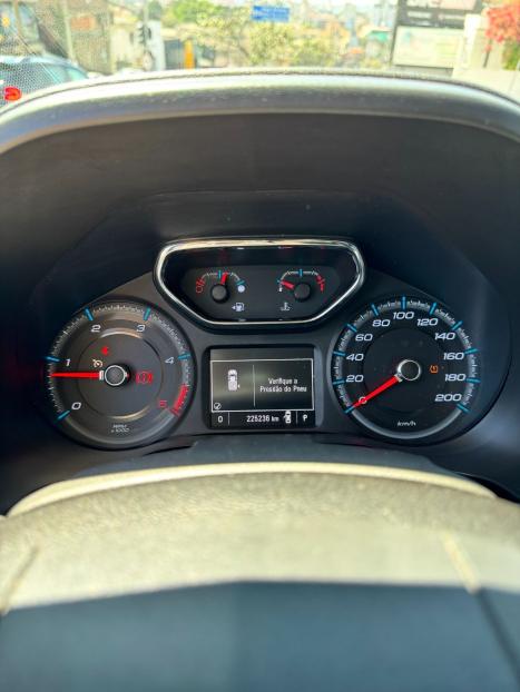 CHEVROLET S10 2.8 12V HIGH COUNTRY CABINE DUPLA 4X4 TURBO DIESEL AUTOM�TICO, Foto 7