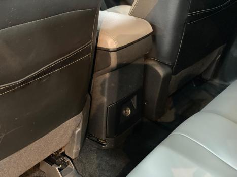 CHEVROLET S10 2.8 16V LTZ CABINE DUPLA 4X4 TURBO DIESEL AUTOM�TICO, Foto 10