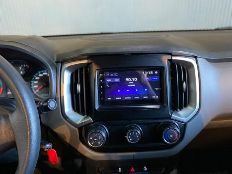 CHEVROLET S10 2.8 16V LS CABINE DUPLA 4X4 TURBO DIESEL, Foto 8