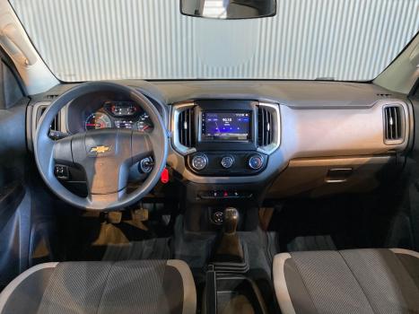 CHEVROLET S10 2.8 16V LS CABINE DUPLA 4X4 TURBO DIESEL, Foto 14