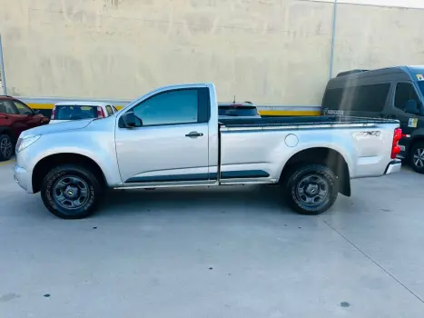 CHEVROLET S10 2.8 16V LS CABINE SIMPLES 4X4 TURBO DIESEL, Foto 6