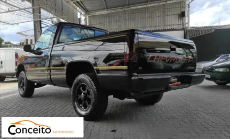 CHEVROLET Silverado 4.2 DLX TURBO DIESEL CABINE SIMPLES, Foto 12 CHEVROLET Silverado 4.2 DLX TURBO DIESEL CABINE SIMPLES, Foto 12