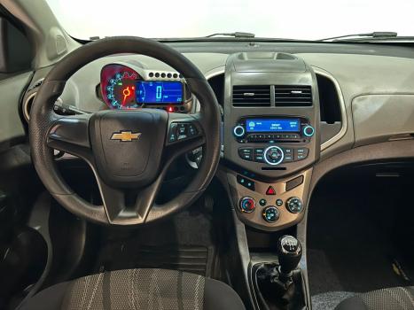 CHEVROLET Sonic Hatch 1.6 16V 4P LT FLEX, Foto 4