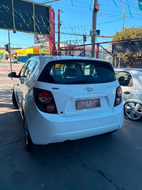 CHEVROLET Sonic Hatch 1.6 16V 4P LT FLEX, Foto 4