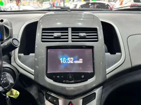 CHEVROLET Sonic Sedan 1.6 16V 4P LTZ FLEX, Foto 8