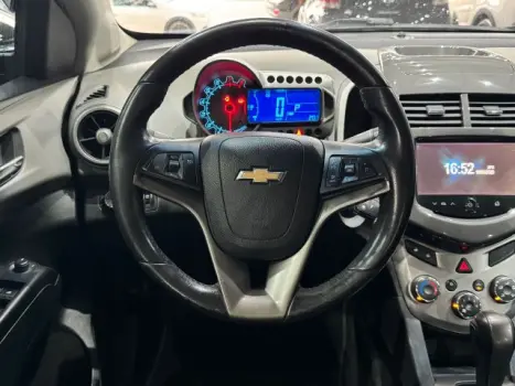 CHEVROLET Sonic Sedan 1.6 16V 4P LTZ FLEX, Foto 12
