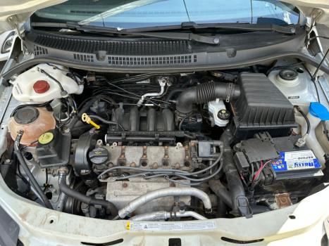 CHEVROLET Spin 1.8 4P FLEX PREMIER 7 LUGARES AUTOM�TICO, Foto 8