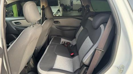 CHEVROLET Spin 1.8 4P FLEX ADVANTAGE AUTOM�TICO, Foto 9