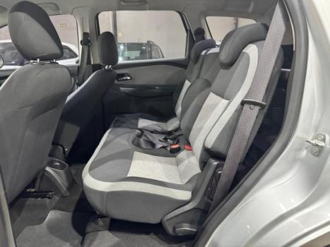 CHEVROLET Spin 1.8 4P FLEX LT AUTOM�TICO, Foto 4