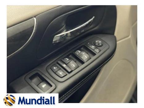 CHRYSLER Town & Country 3.6 V6 12V 4P LIMITED AUTOMÁTICO, Foto 5 CHRYSLER Town & Country 3.6 V6 12V 4P LIMITED AUTOMÁTICO, Foto 5