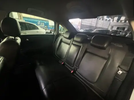 CITROEN C4 Hatch 2.0 16V 4P GLX FLEX AUTOMÁTICO, Foto 6 CITROEN C4 Hatch 2.0 16V 4P GLX FLEX AUTOMÁTICO, Foto 6