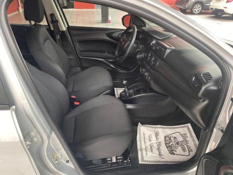 FIAT Argo 1.0 FLEX FIREFLY, Foto 6