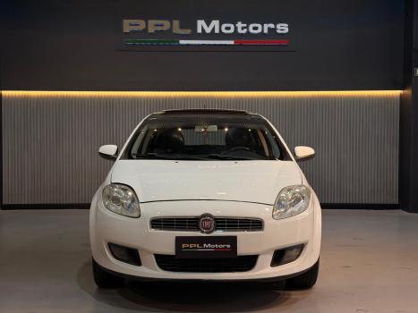 FIAT Bravo 1.8 16V 4P FLEX ABSOLUTE DUALOGIC AUTOMATIZADO, Foto 2 FIAT Bravo 1.8 16V 4P FLEX ABSOLUTE DUALOGIC AUTOMATIZADO, Foto 2