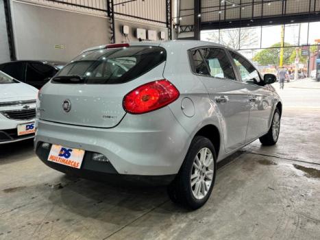 FIAT Bravo 1.8 16V 4P ESSENCE FLEX, Foto 2