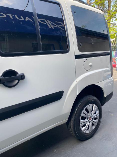 FIAT Doblo 1.8 16V 4P FLEX ESSENCE 7 LUGARES, Foto 9 FIAT Doblo 1.8 16V 4P FLEX ESSENCE 7 LUGARES, Foto 9