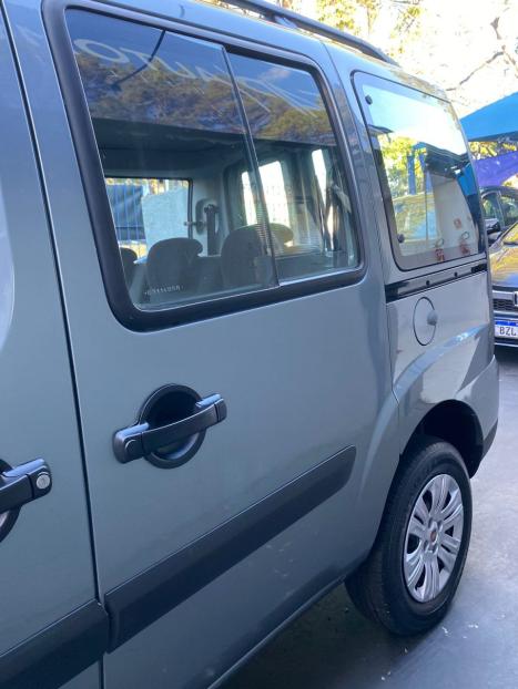 FIAT Doblo 1.8 16V 4P FLEX ESSENCE 7 LUGARES, Foto 9