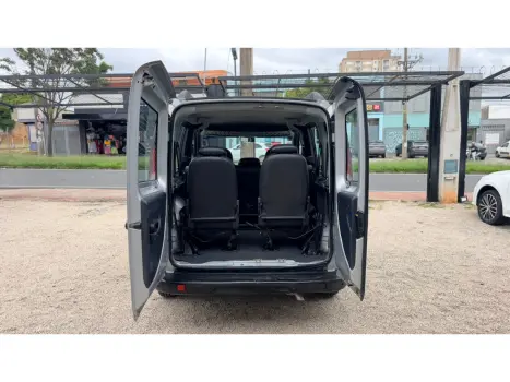 FIAT Doblo 1.8 16V 4P FLEX ESSENCE, Foto 13