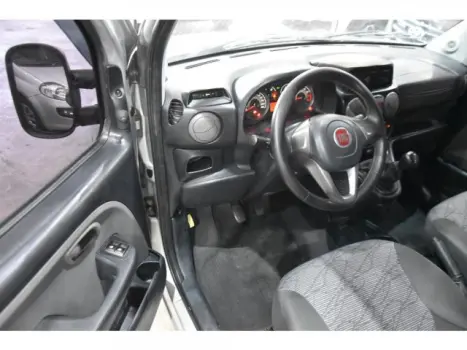 FIAT Doblo 1.8 16V 4P FLEX ESSENCE 7 LUGARES, Foto 9