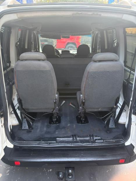 FIAT Doblo 1.8 16V 4P FLEX ESSENCE 7 LUGARES, Foto 3